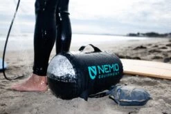NEMO EQUIPMENT Douche Nemo Helio -Sea to Summit Solde douche nemo helio pressure shower 07